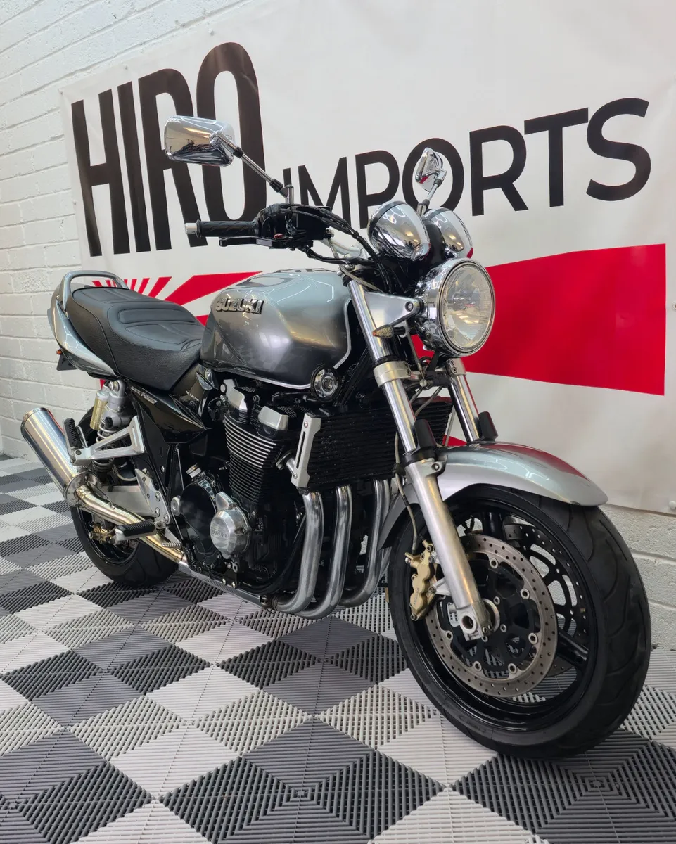 2002 Suzuki GSX 1400 - Image 2