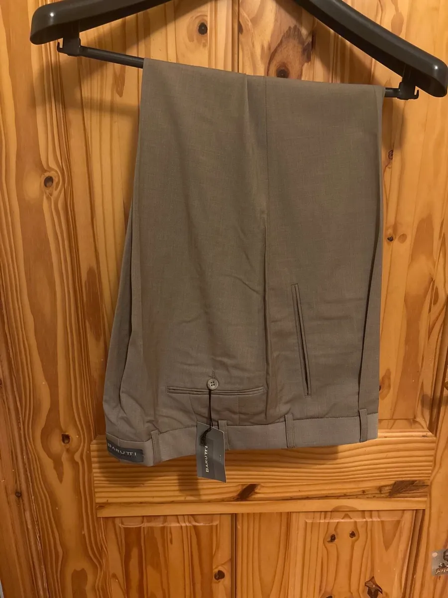Mans Jacket and Trousers - Image 4