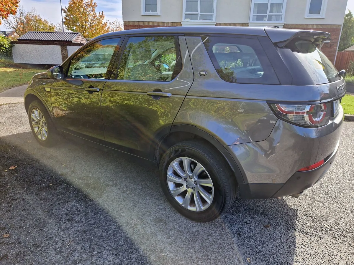Land Rover Discovery Sport spares or repair - Image 2