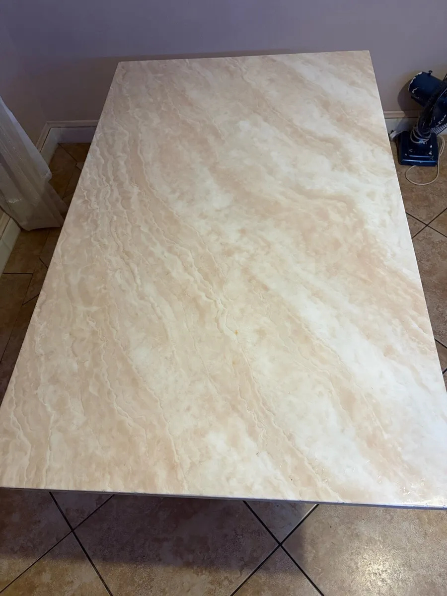 Just marble table on its own perfect condition - Image 3