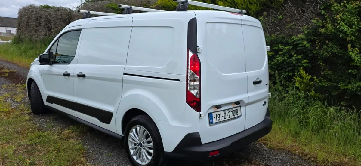 Ford Transit Connect LWB - Image 2