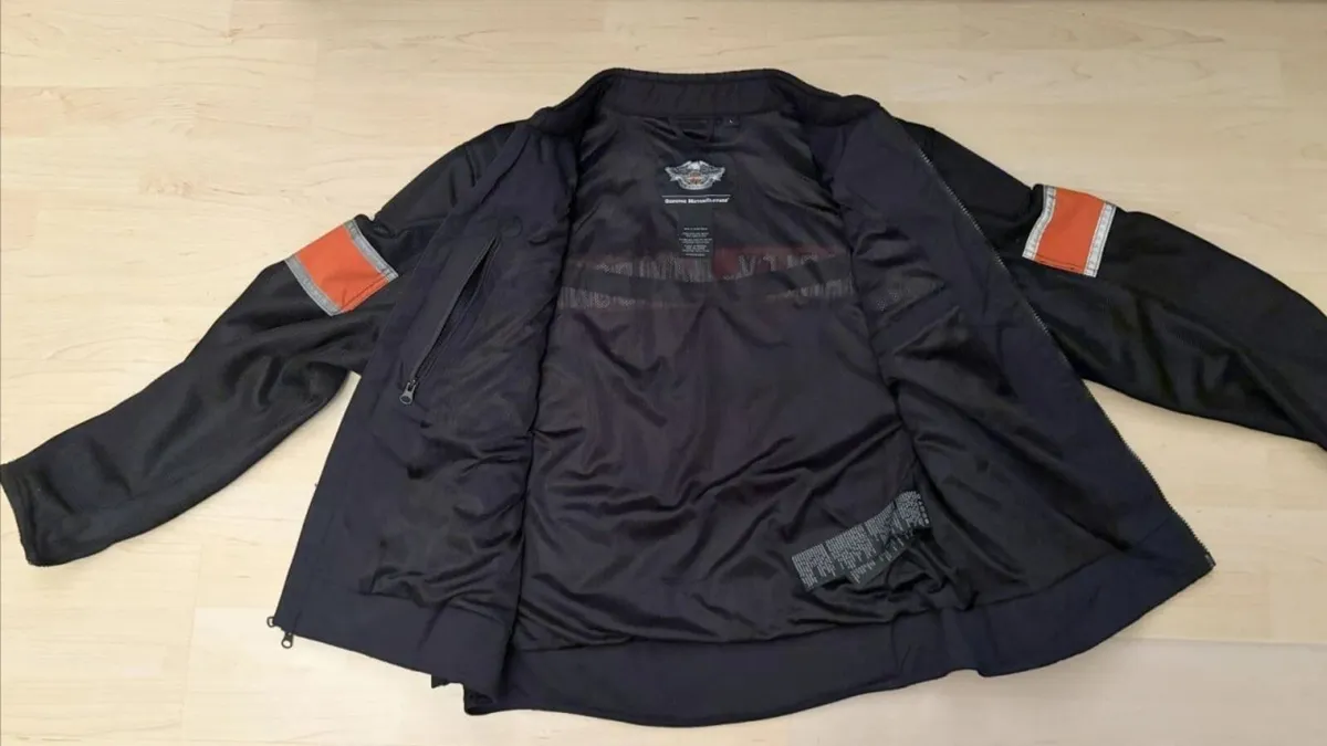 Harley-Davidson motorcycle jacket size L - Image 4