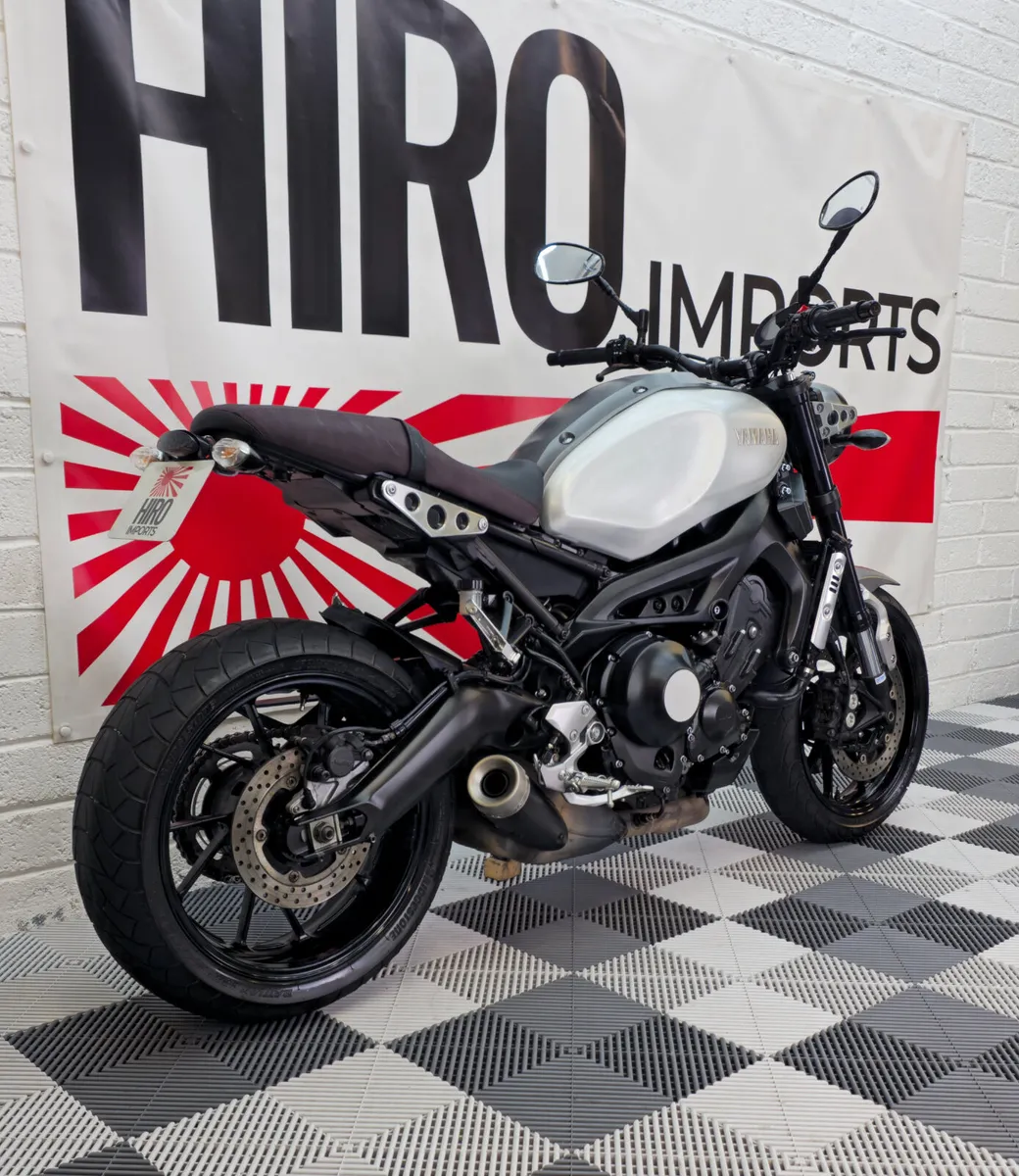 2016 Yamaha XSR 900 - Image 3