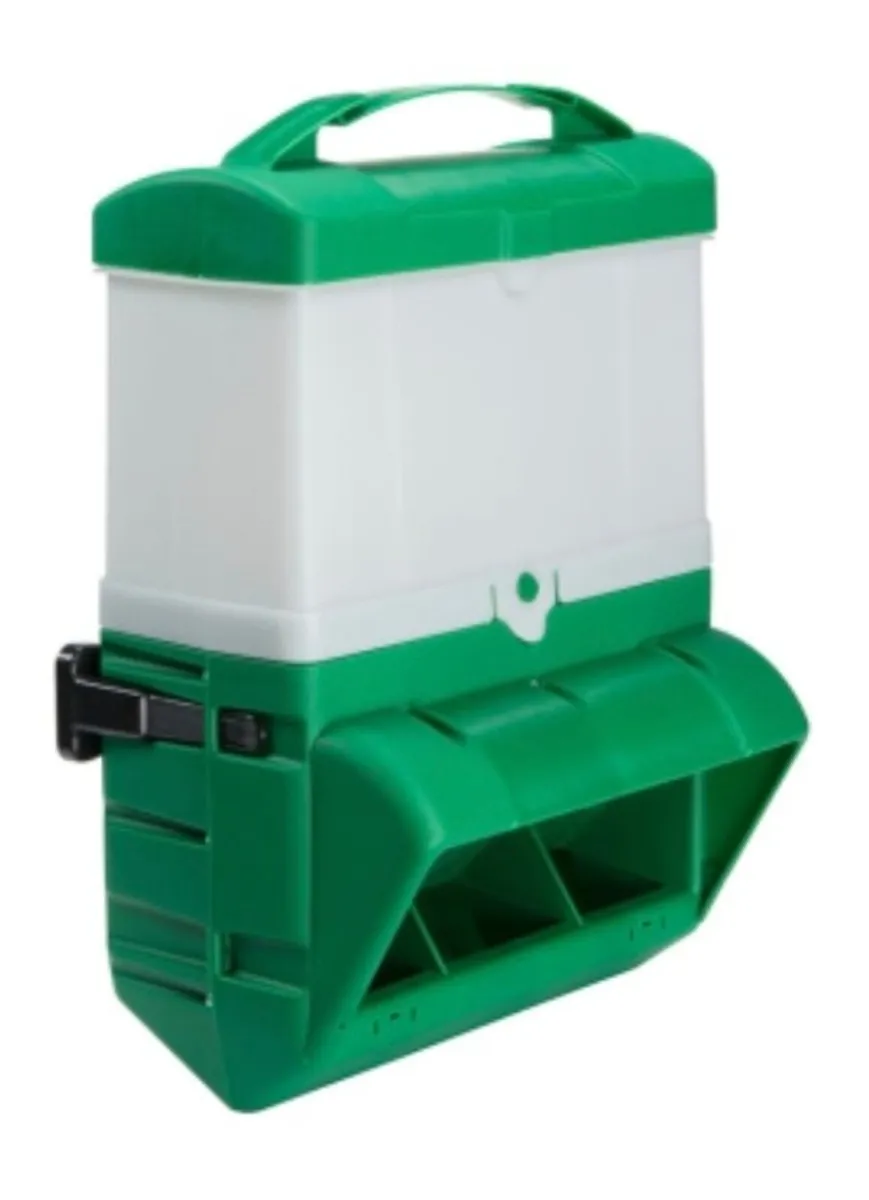 Poultry Drinkers & Feeders etc... - Image 1
