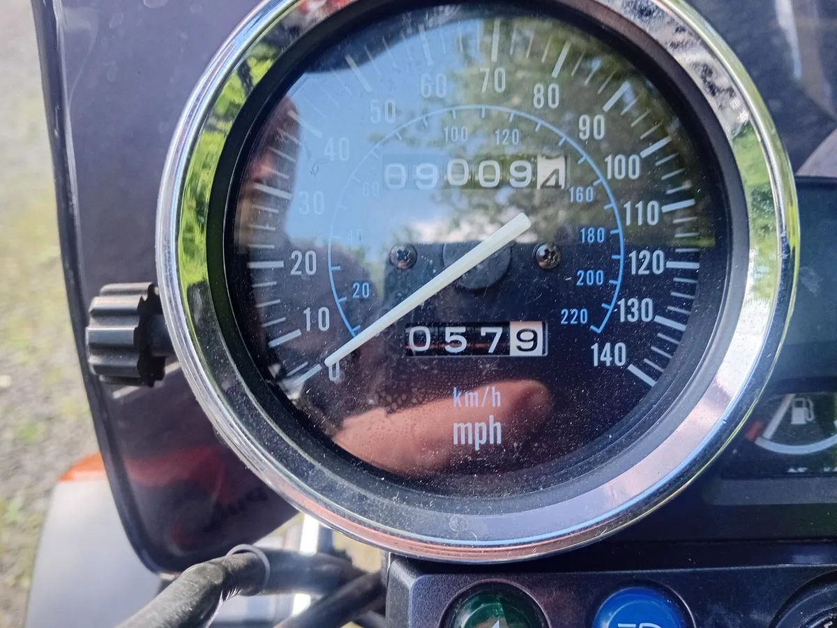 Kawasaki ER 2000 - Image 2