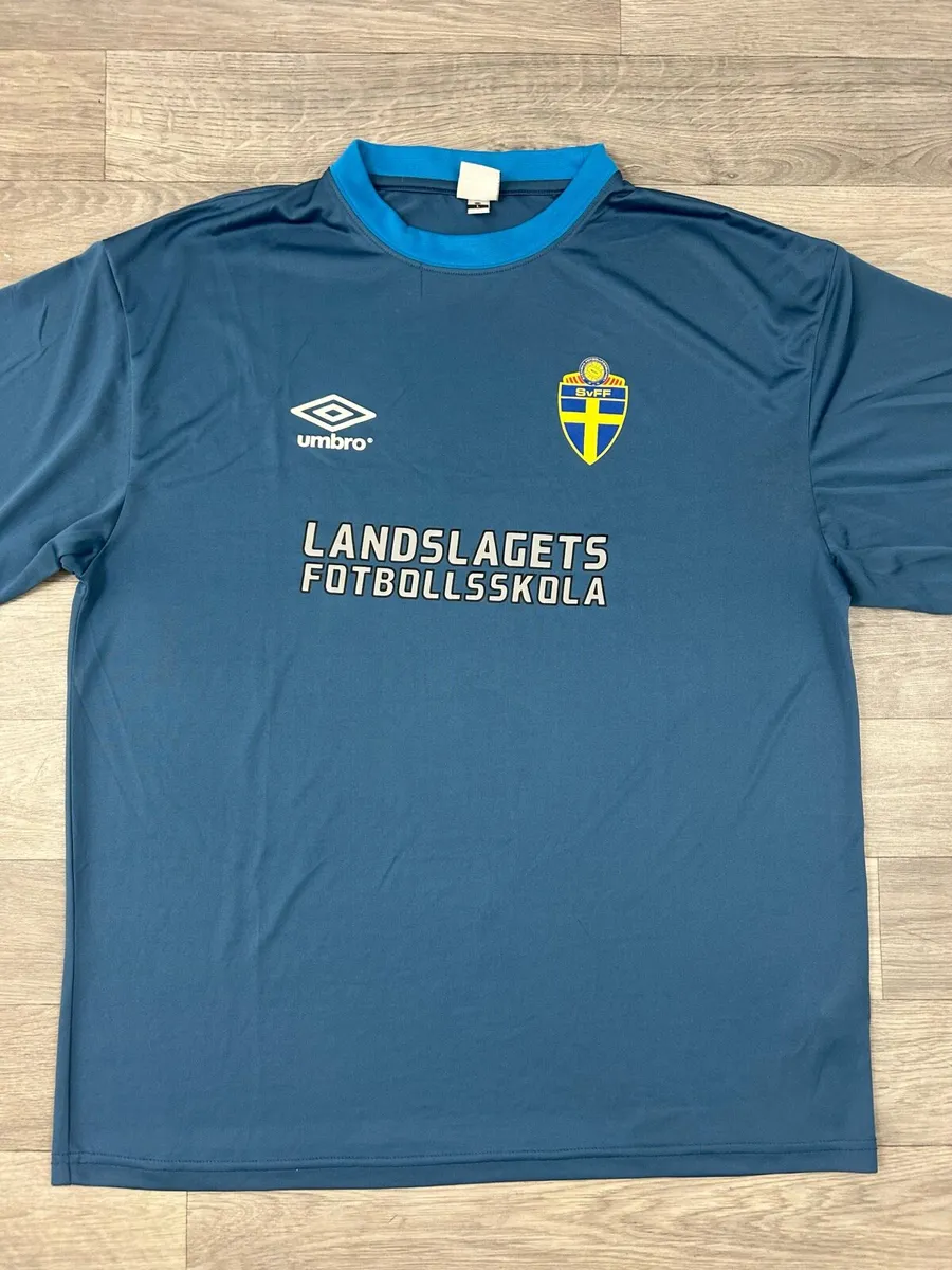 Umbro Sweden Training Jersey Shirt Mens Large - Image 2