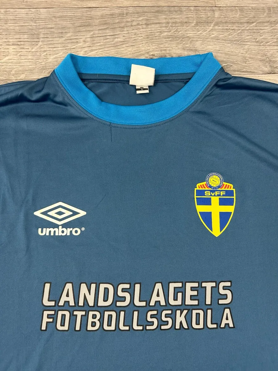 Umbro Sweden Training Jersey Shirt Mens Large - Image 3
