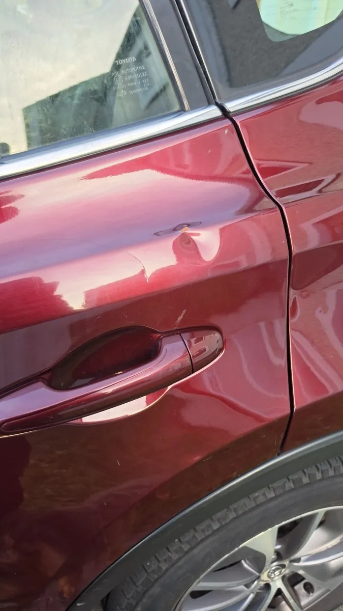 Car - Image 2