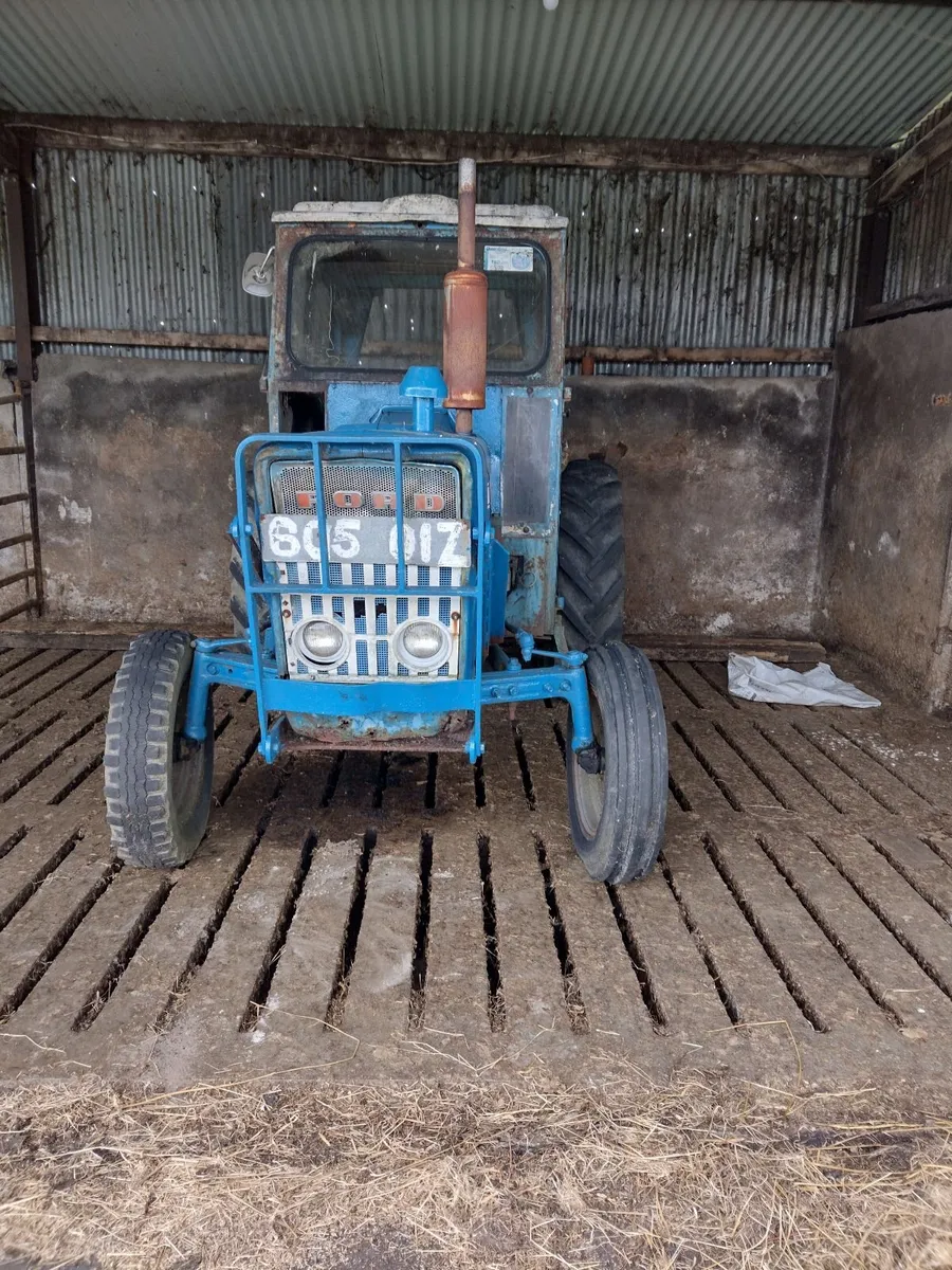 Ford 3000 - Image 2