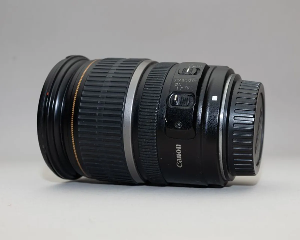 Canon Ef-S 17-55mm F/2.8 Is Usm - Image 3