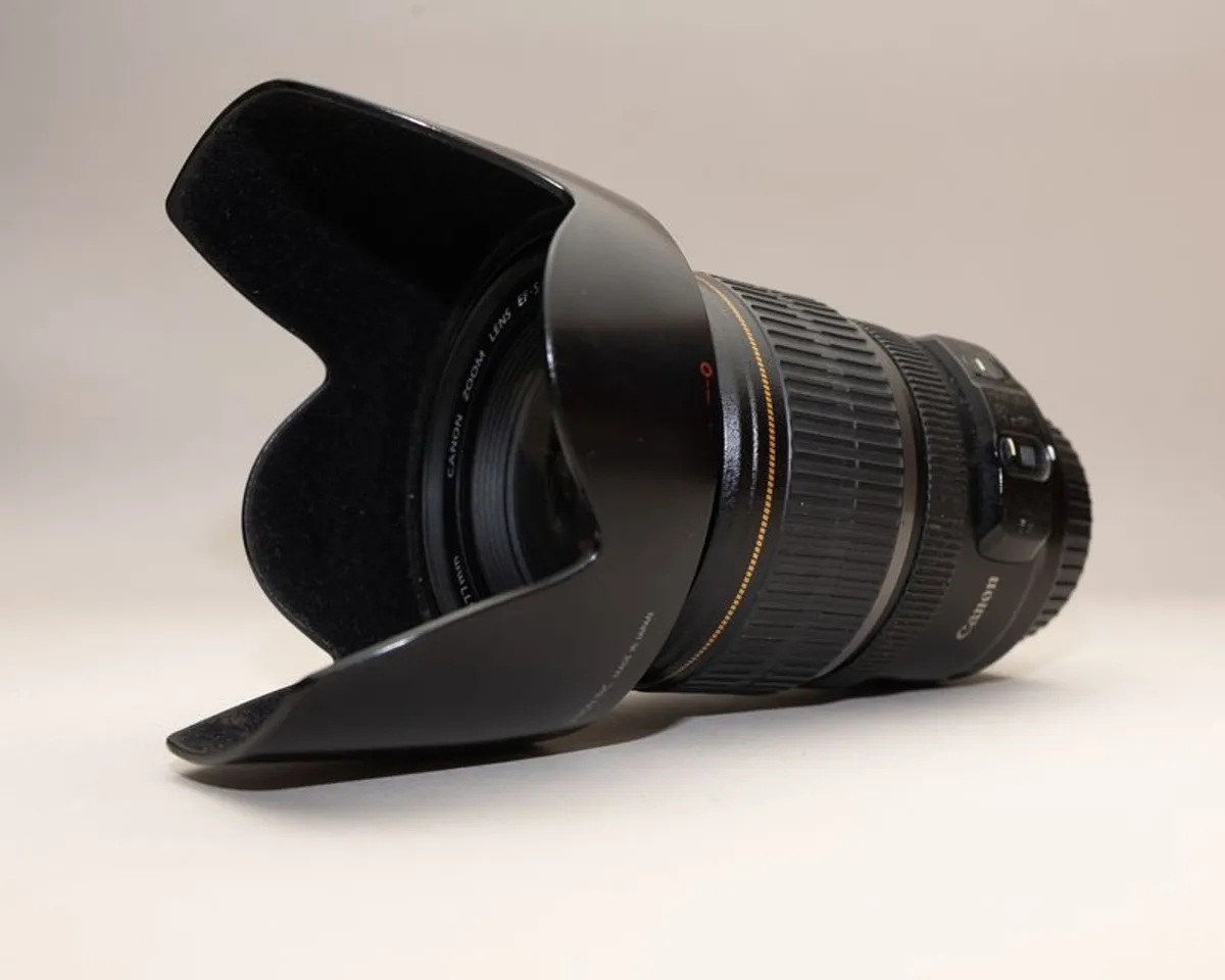 Canon Ef-S 17-55mm F/2.8 Is Usm - Image 4