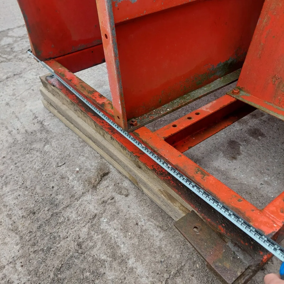 Choice of 2 Large industrial fan units - Image 4
