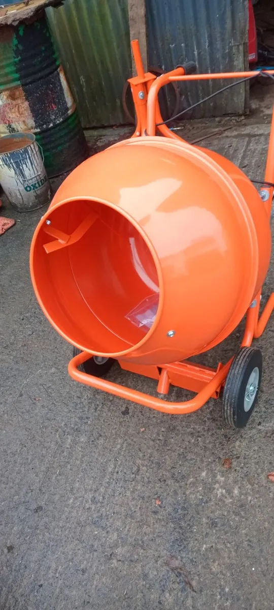 Cement mixers petrol and electric - Image 2