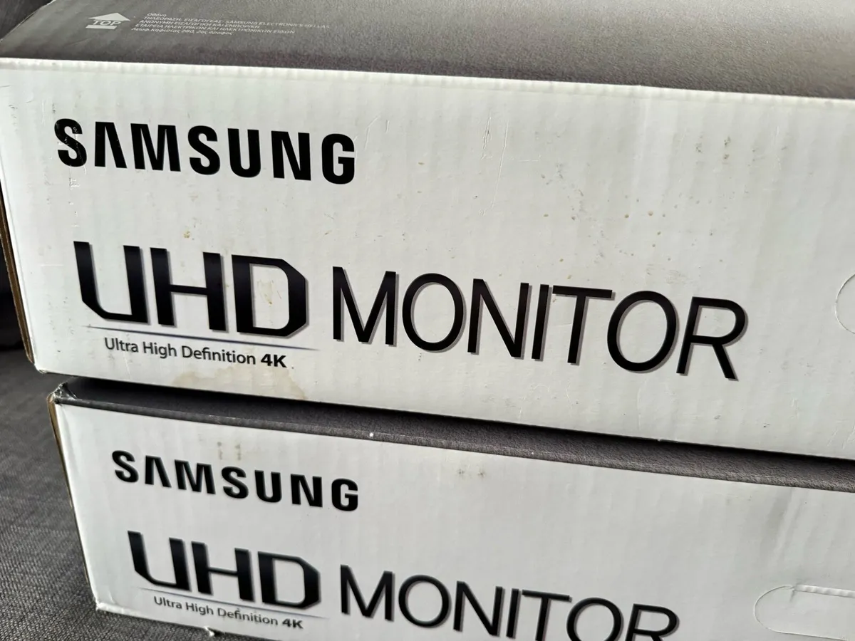 Samsung 28” 4K Monitor - Image 3