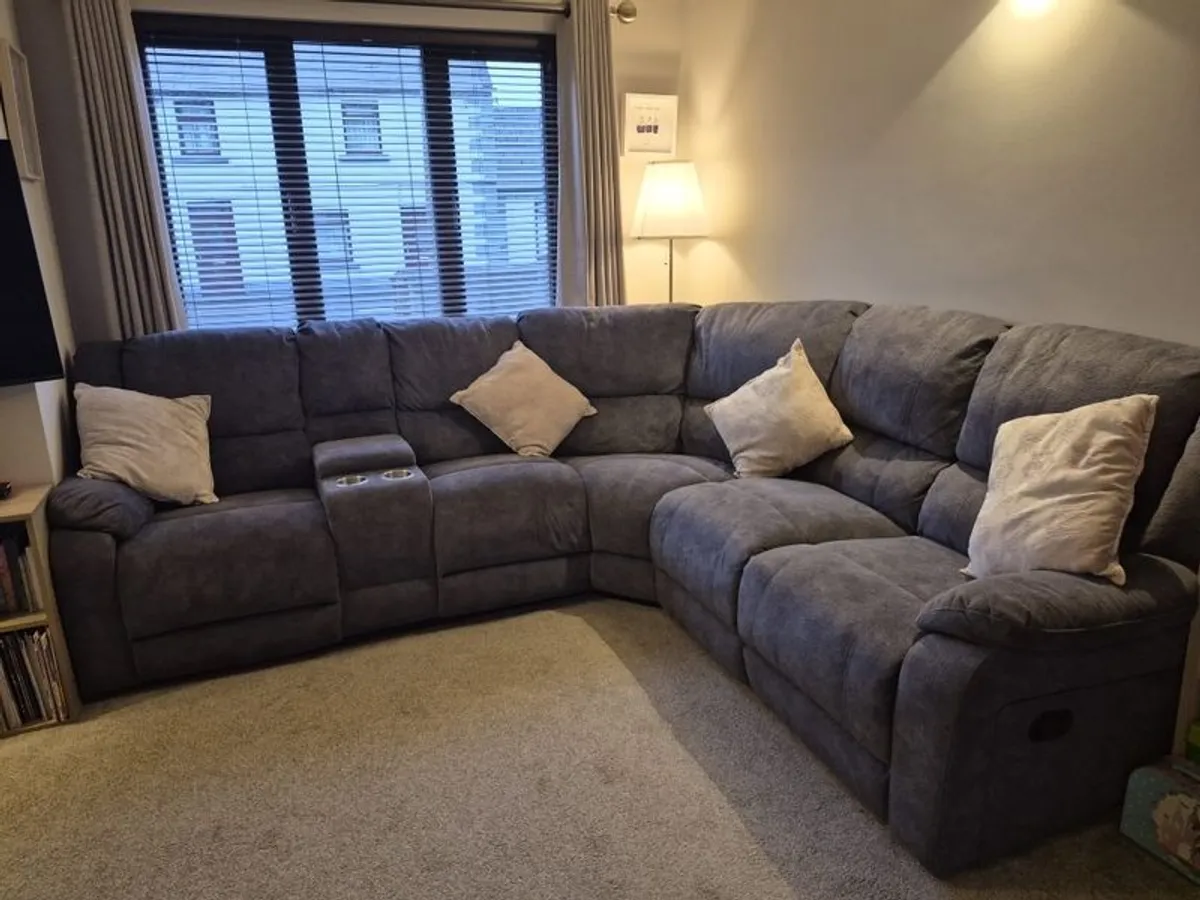 L Shaped Couch - Image 1