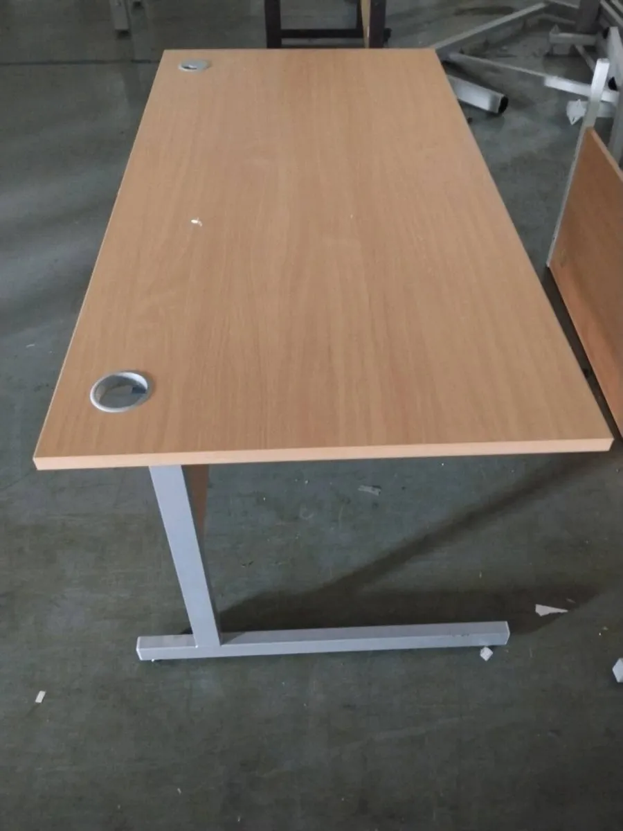 Office desks - Image 2