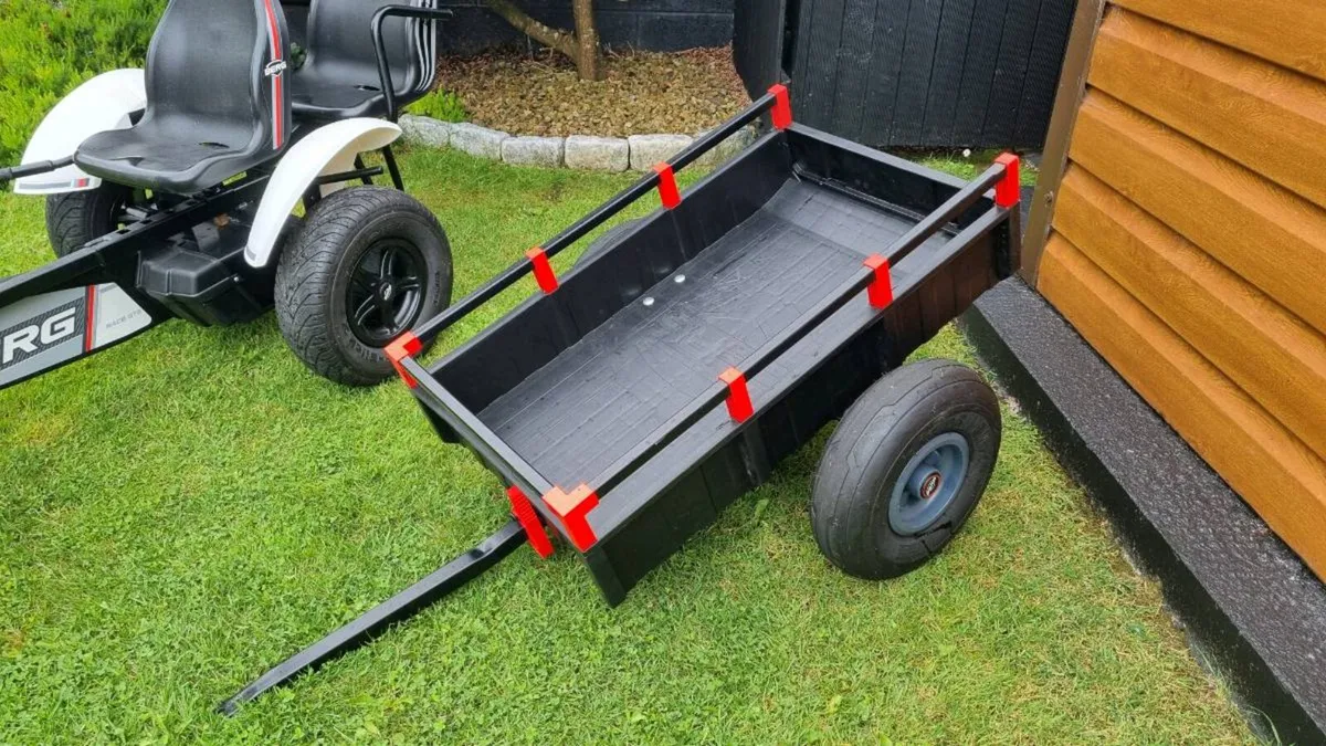 Berg go kart and trailer - Image 2
