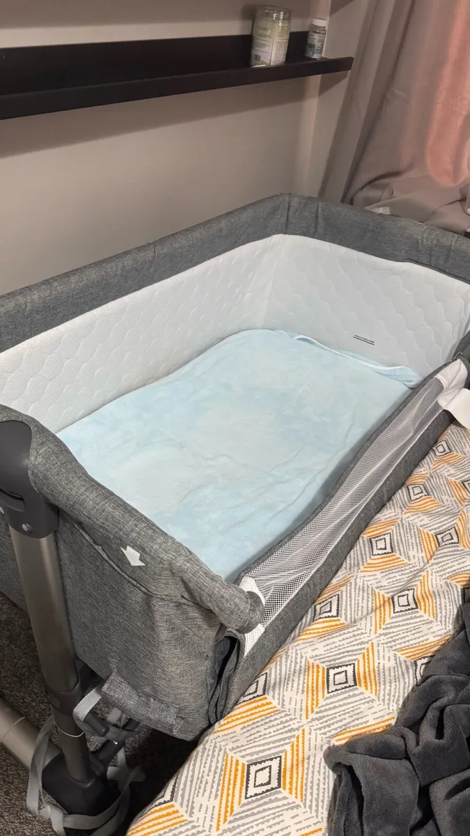 New born Baby Crib - Image 1