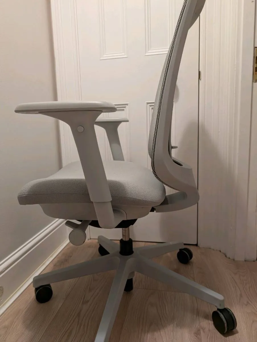 Desk Chair - Image 3