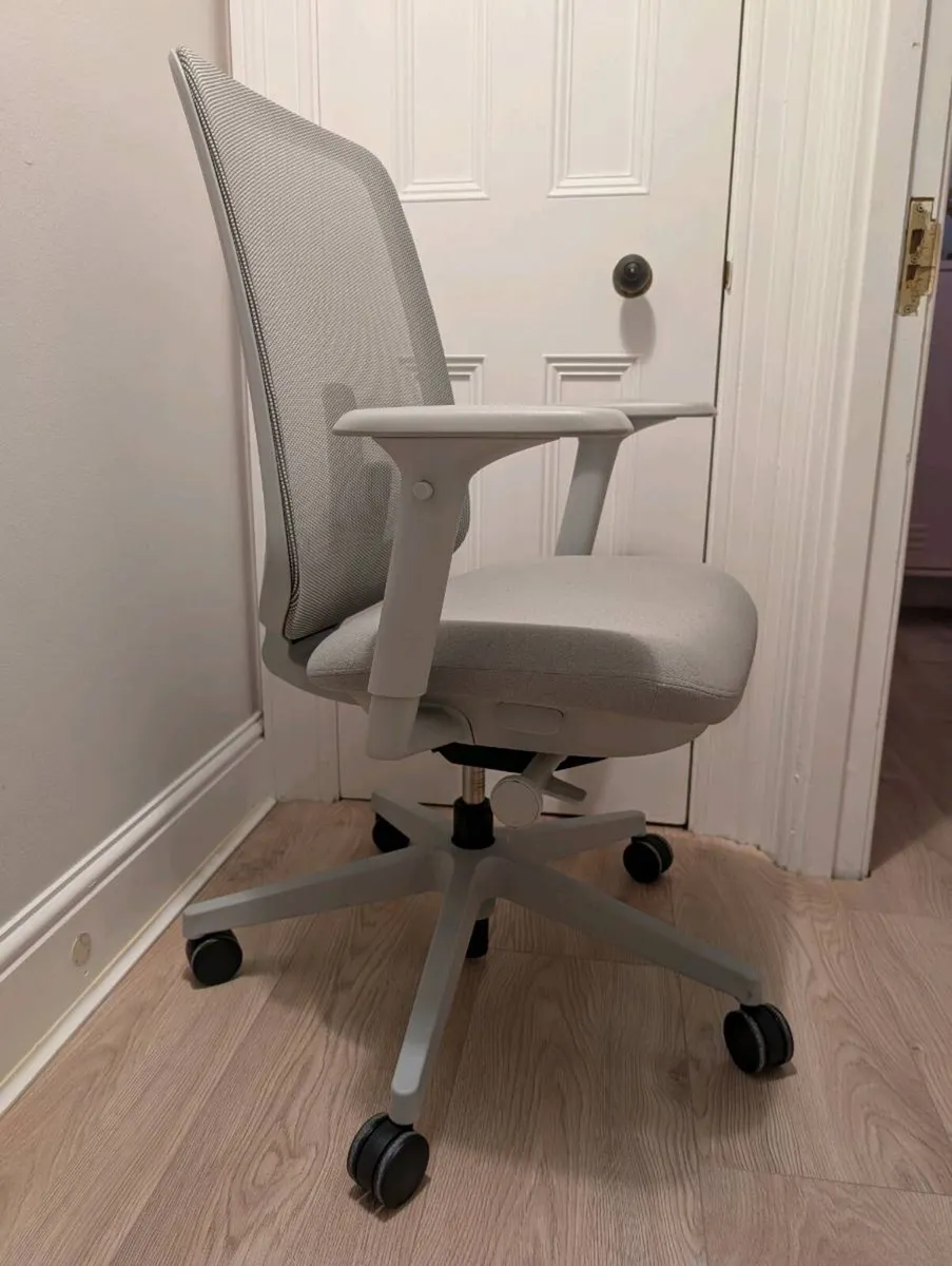 Desk Chair - Image 1
