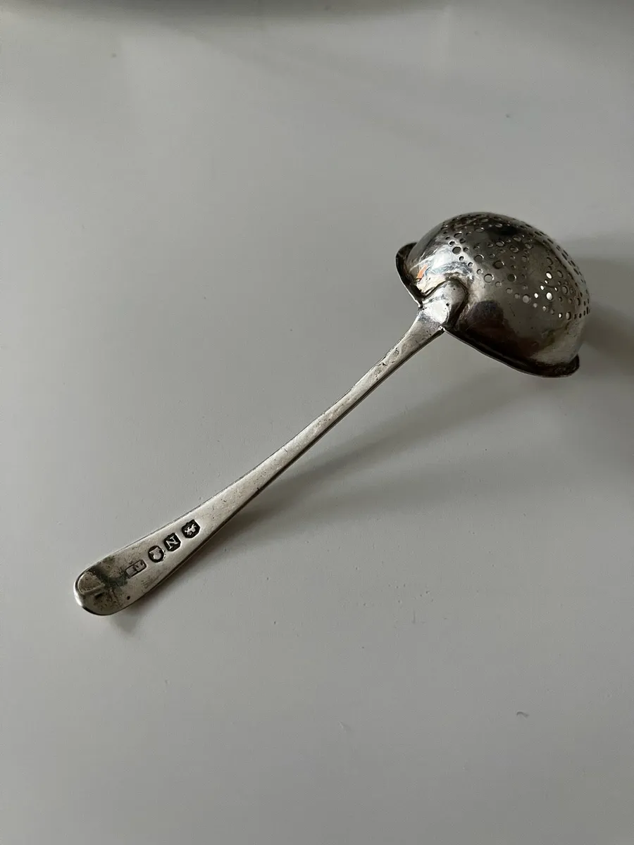 1809 Antique Georgian Spice Sifting Spoon 15.6g - Image 4