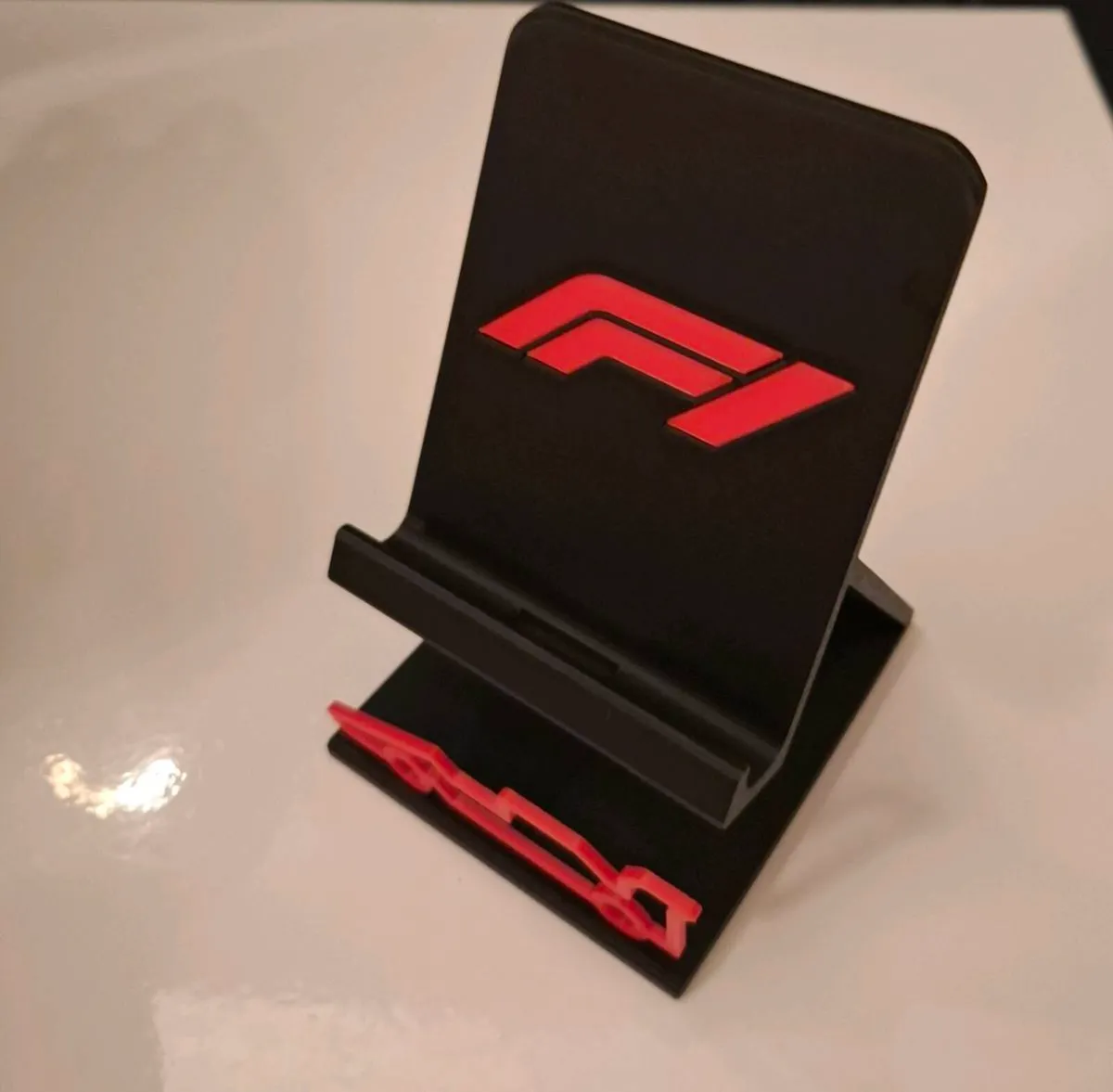 F1 phone stand - Image 2