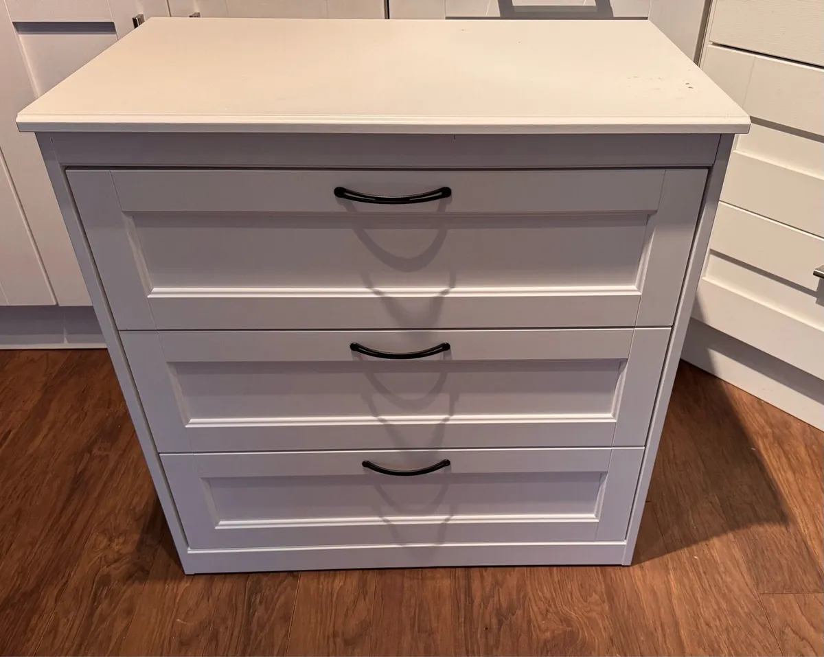 Chest of Drawers - Image 1