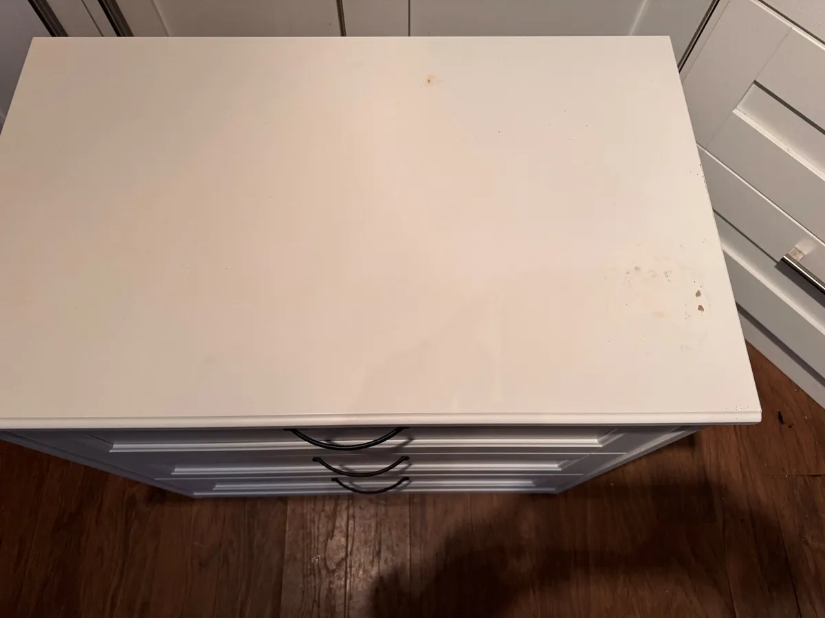 Chest of Drawers - Image 3