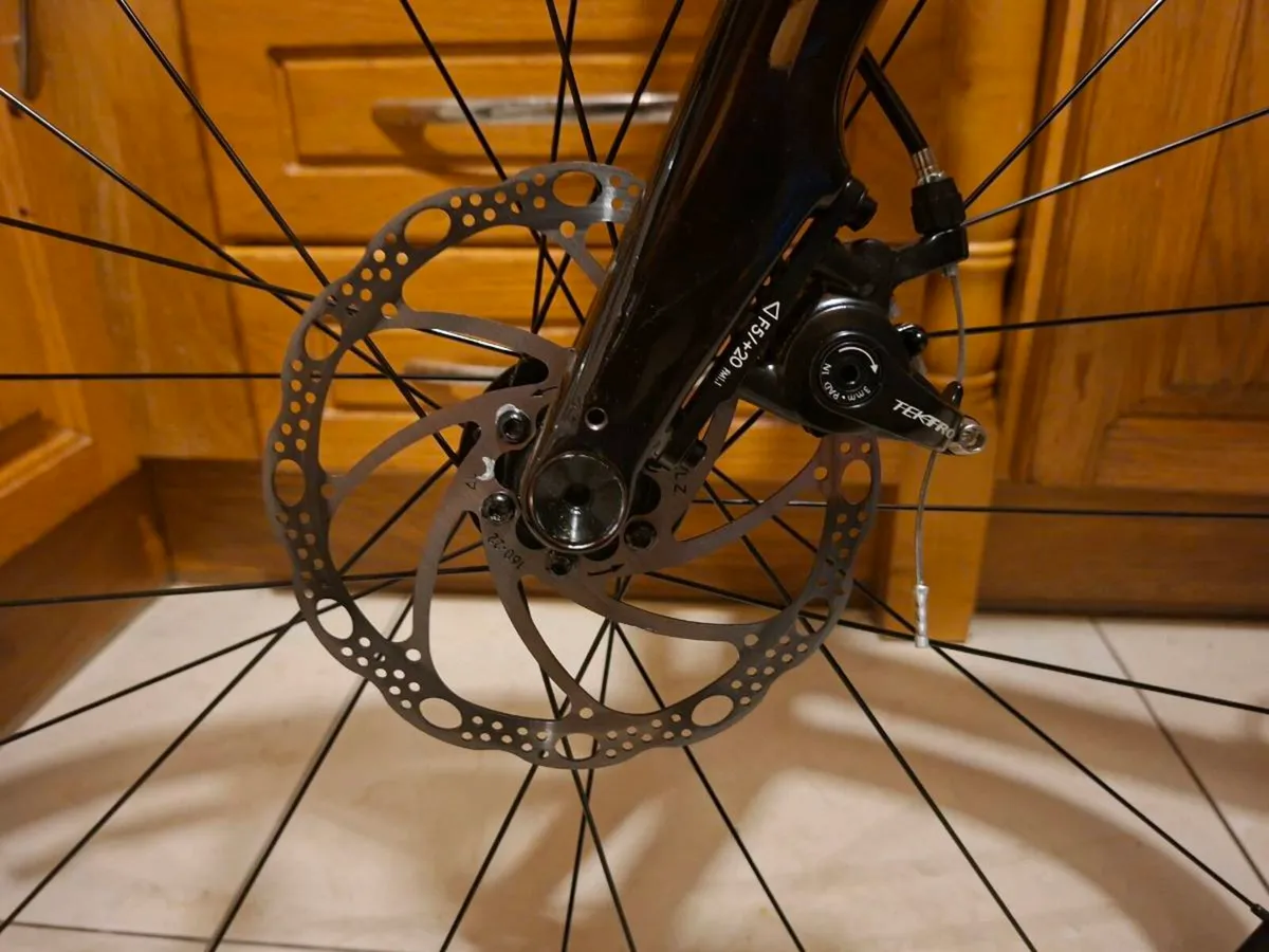 Trek Domane AL 2 Gen 4 - Image 4