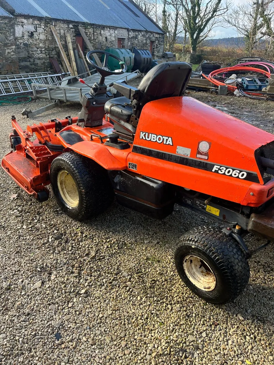 Kubota F3060 - Image 4