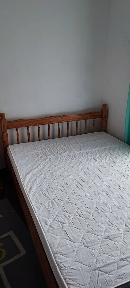 Bed frame - Image 2