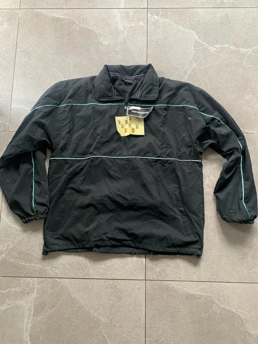 Wind proof jacket - Image 1