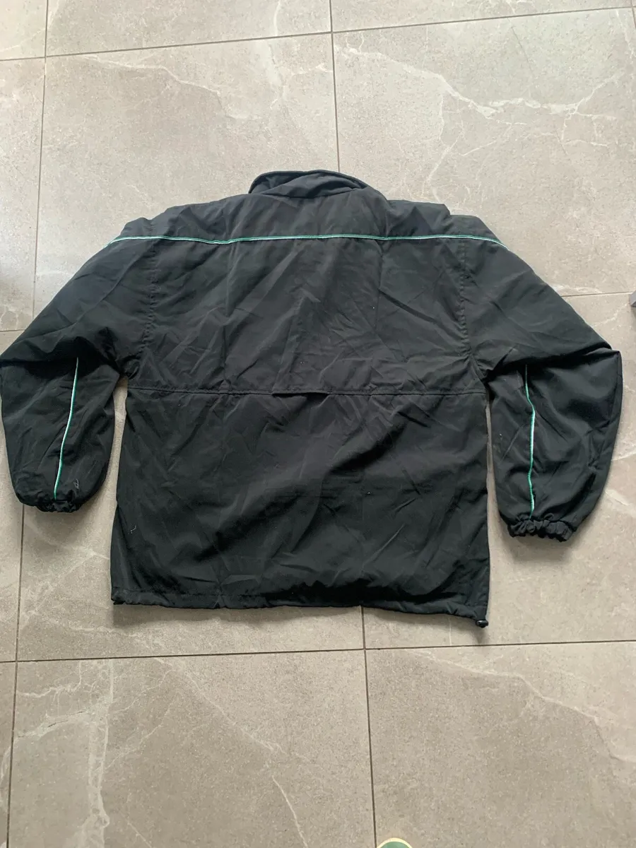 Wind proof jacket - Image 2