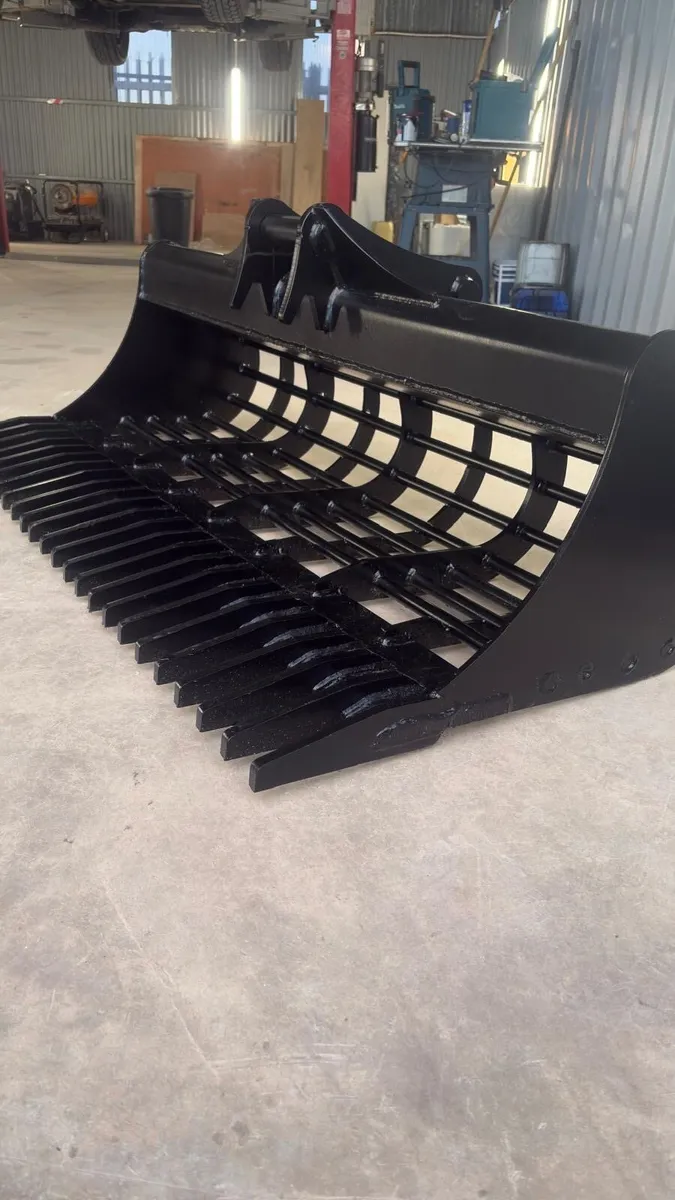 RAKE BUCKETS - Image 1