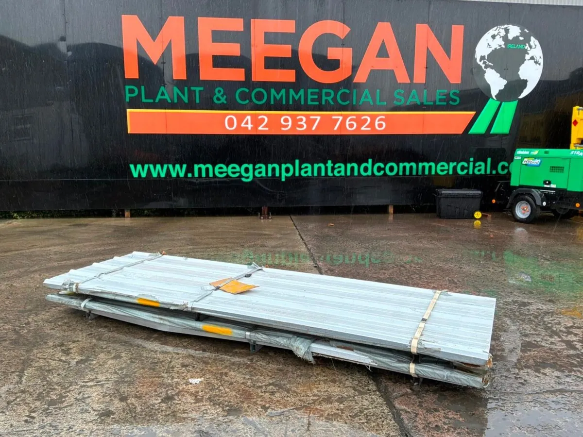 UNUSED 3.0 mts ROOF SHEETING / CLADDING...907. - Image 1