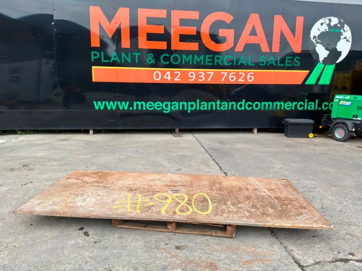 ROAD PLATE - Image 1