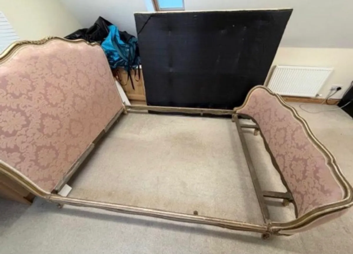 Antique French double bed - Image 4