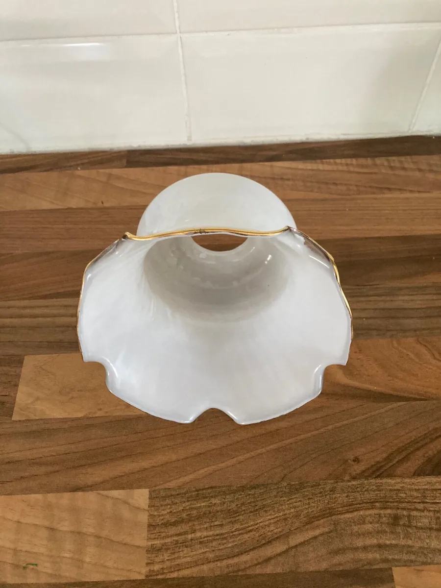 Light shade - Image 1