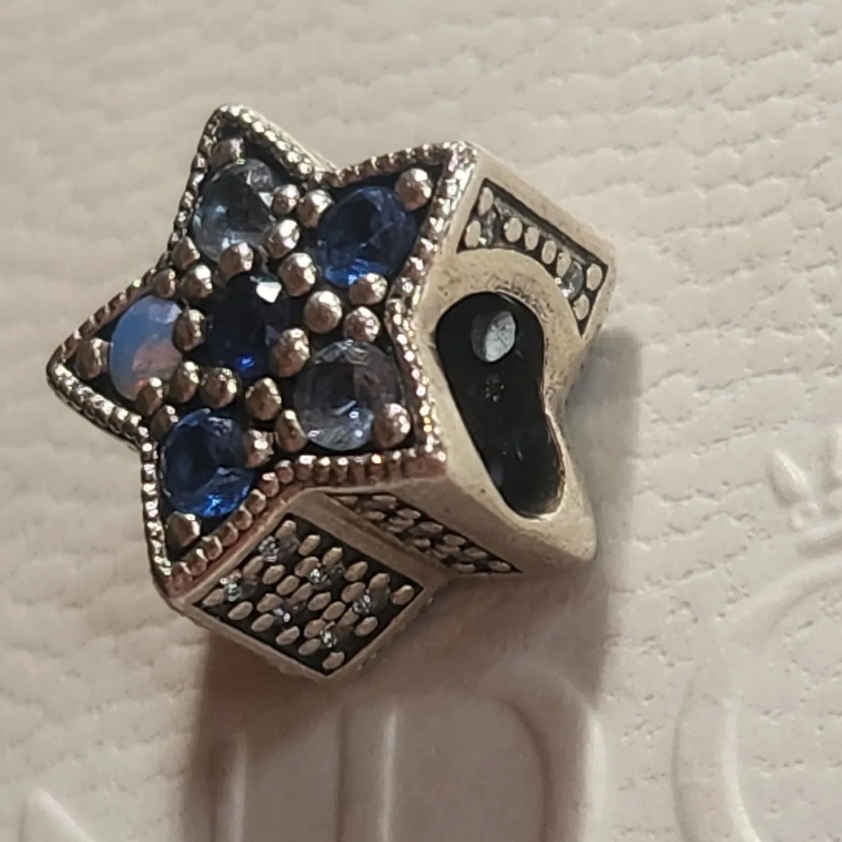 Pandora brilliant star charm - Image 1