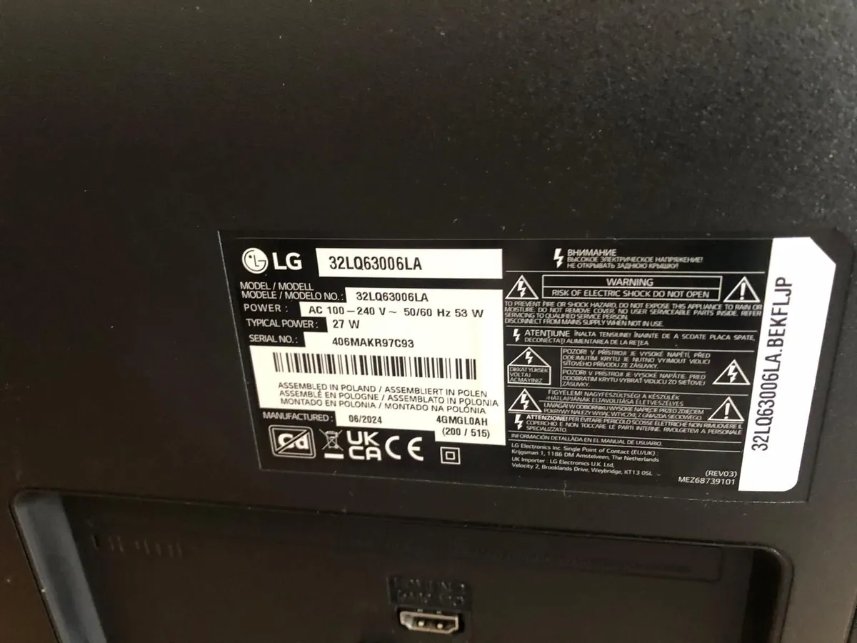LG Smart TV (almost new) - Image 2