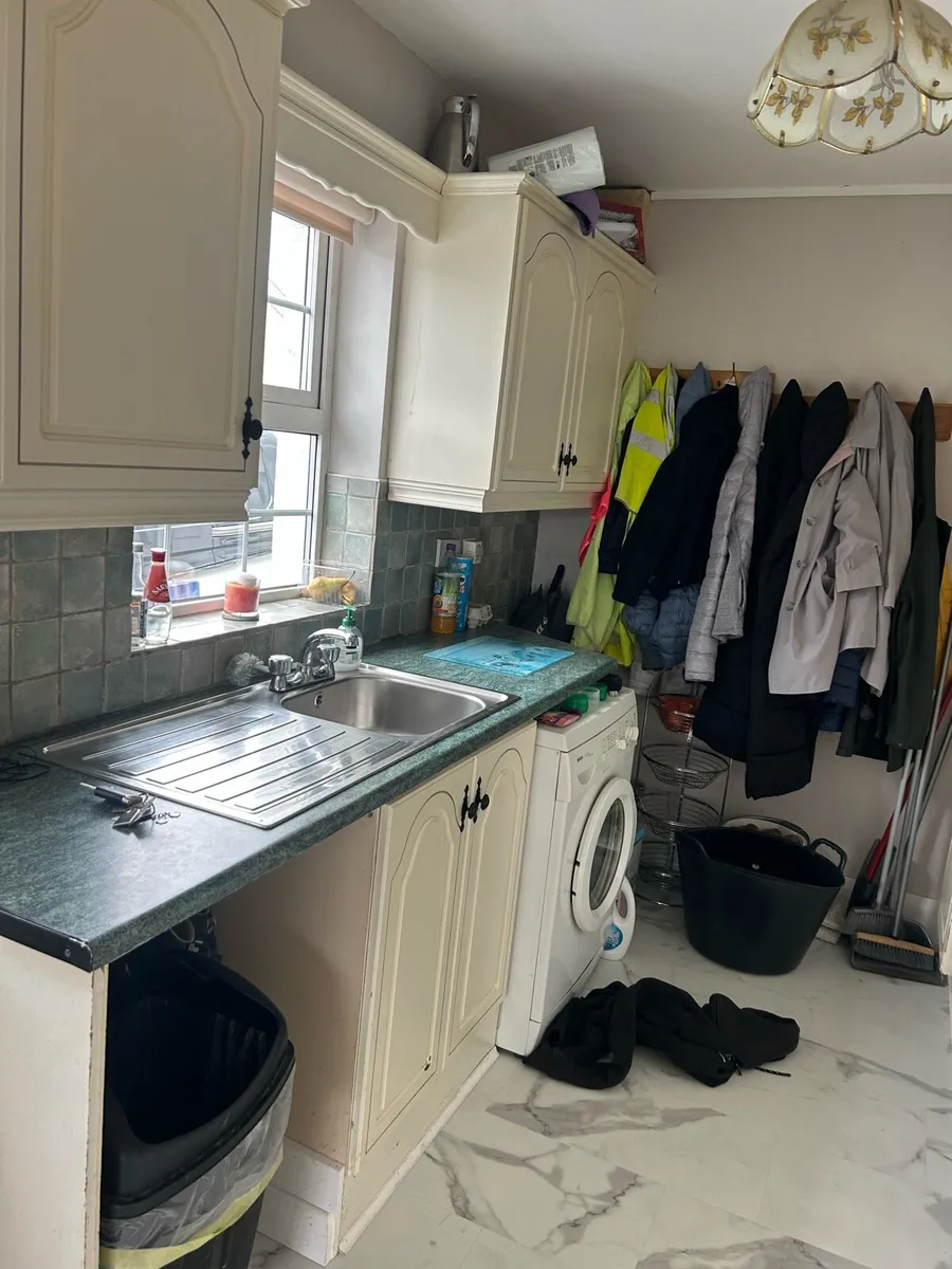 Kitchen - Image 3