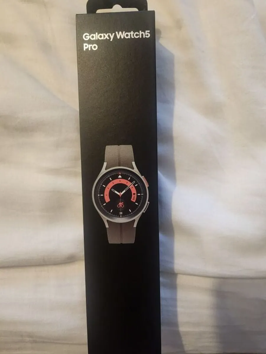 Samsung Watch 5 pro - Image 1