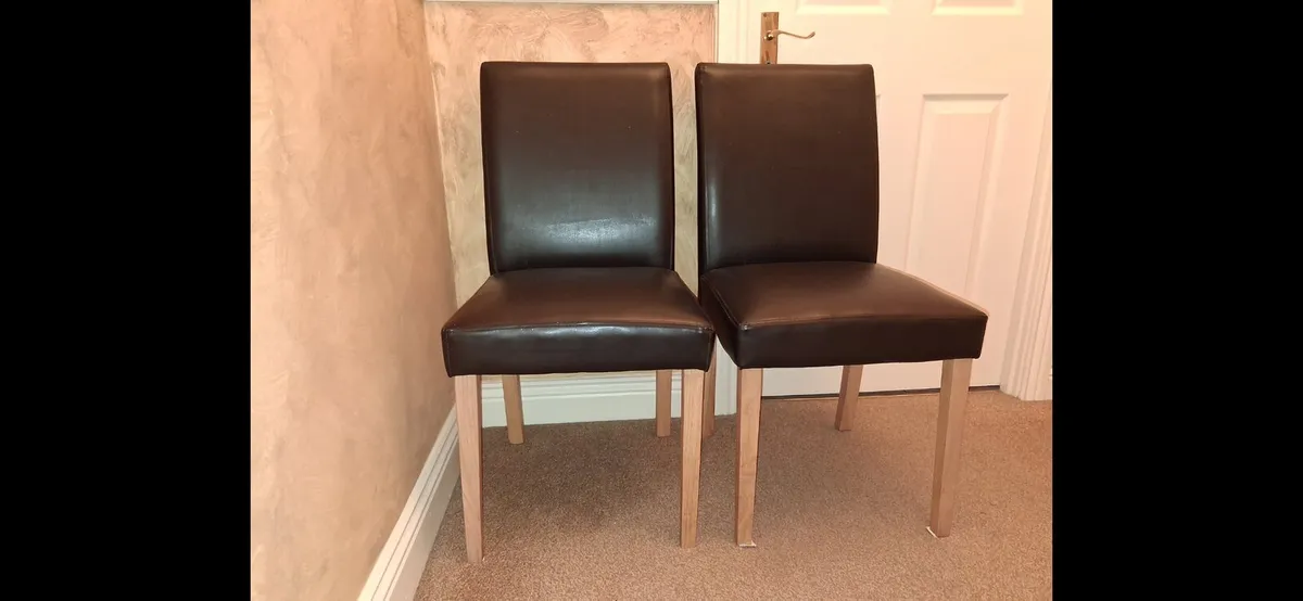 Kitchen chairs - Image 1