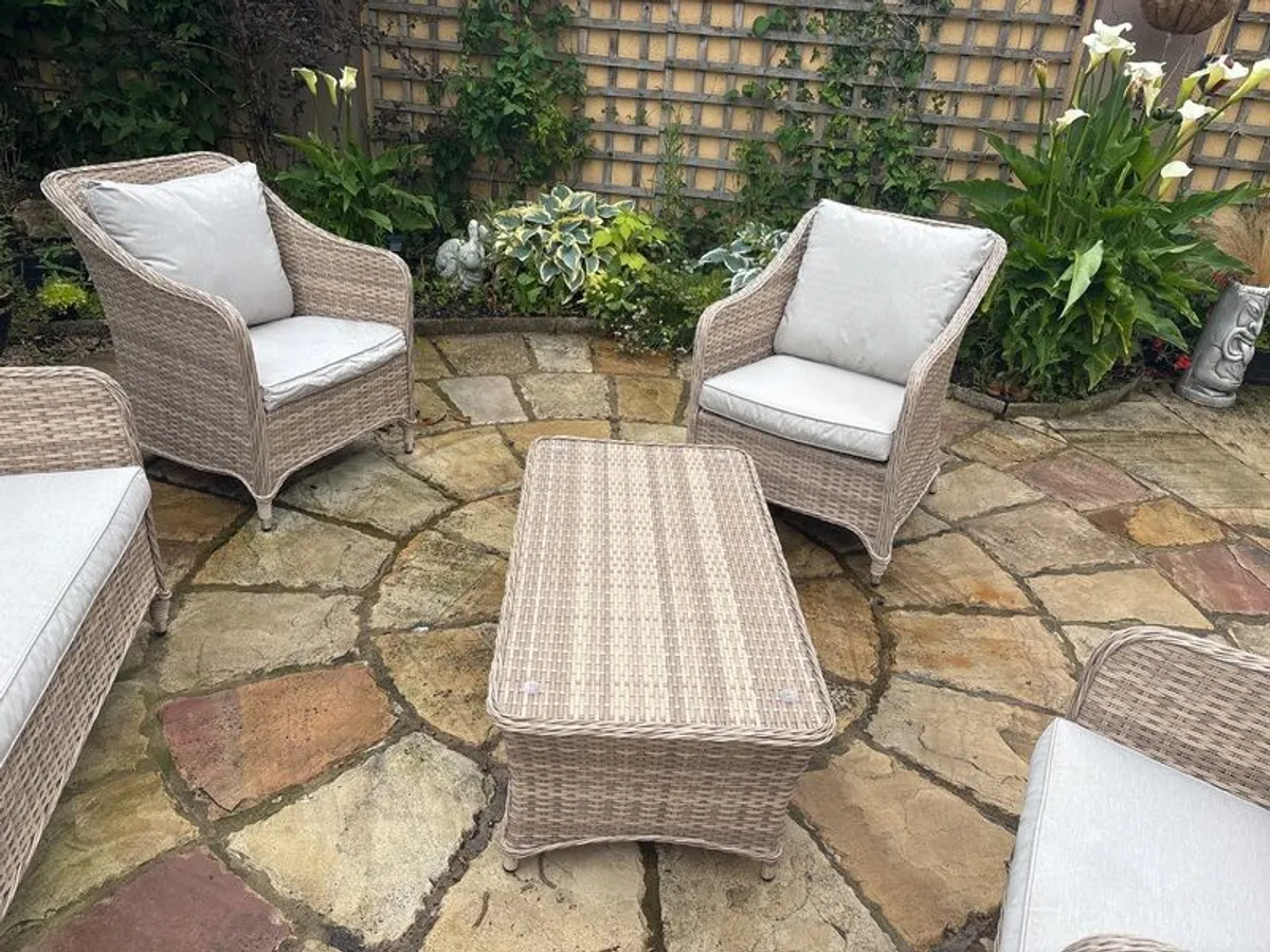 Garden Furniture - Image 4