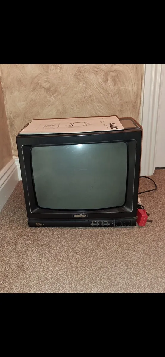 Old TV - Image 1