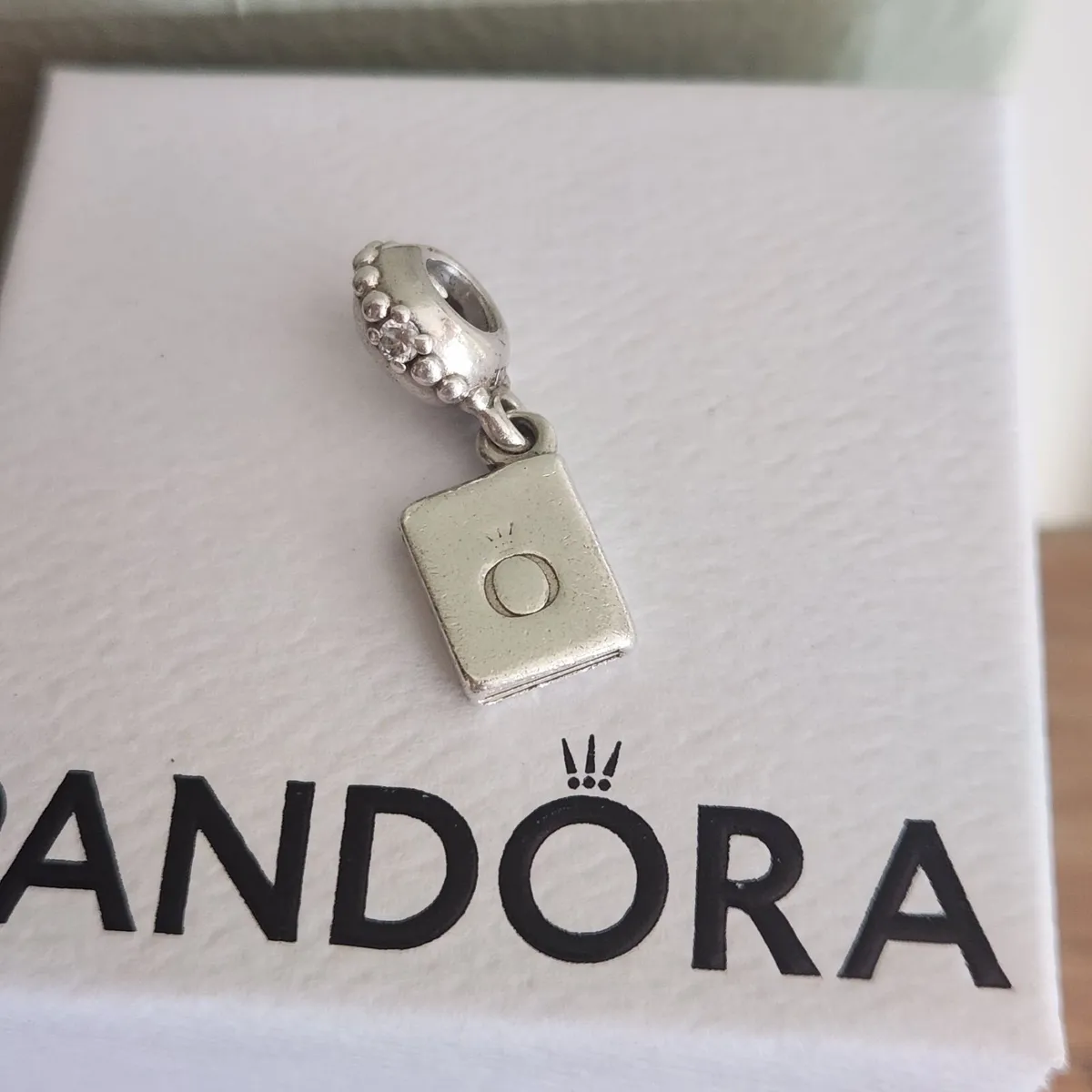 Pandora charm - Image 1