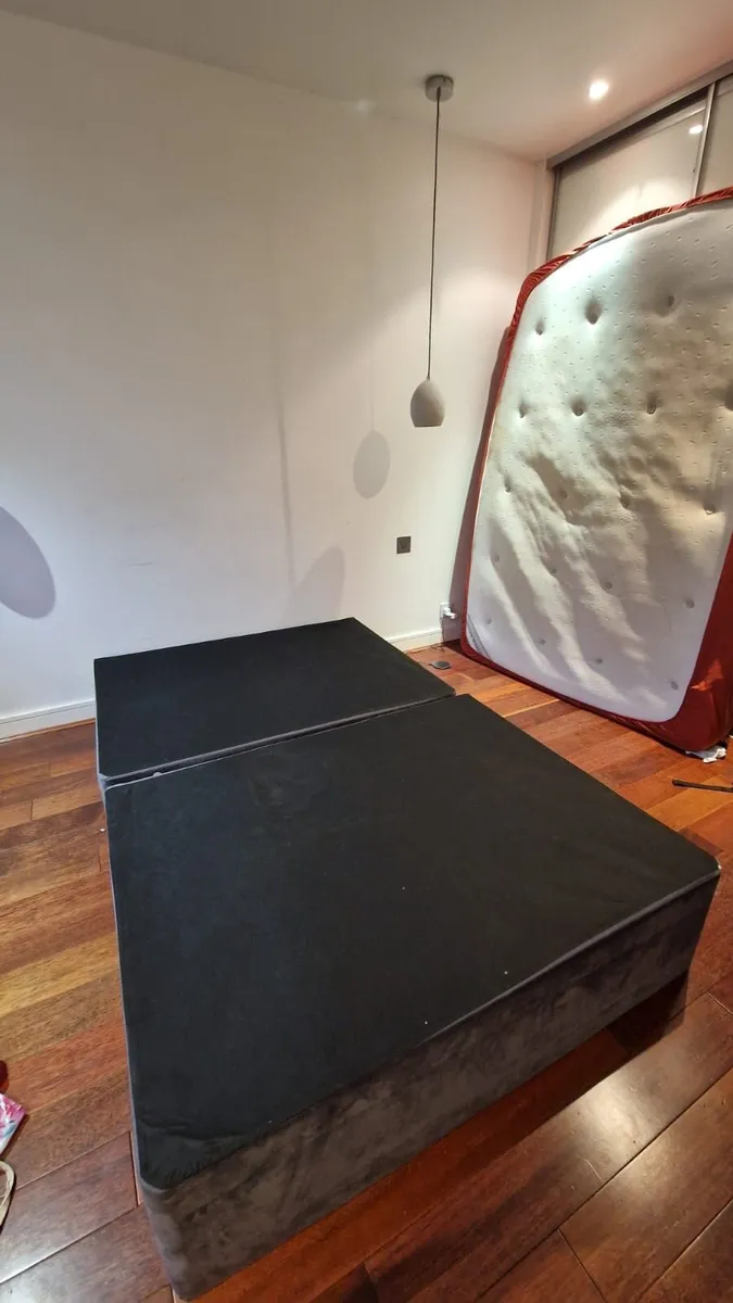 Beds, Bookshelves, Chairs - Image 3