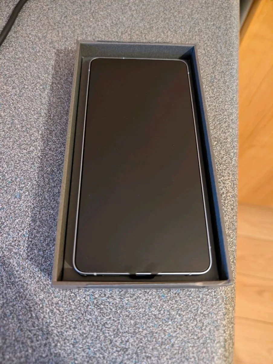 Samsung Galaxy S26 Ultra 1TB/16GB Ram - Image 1