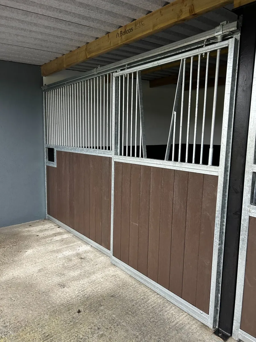 Stable Fronts/ Doors / Partitions - Image 3
