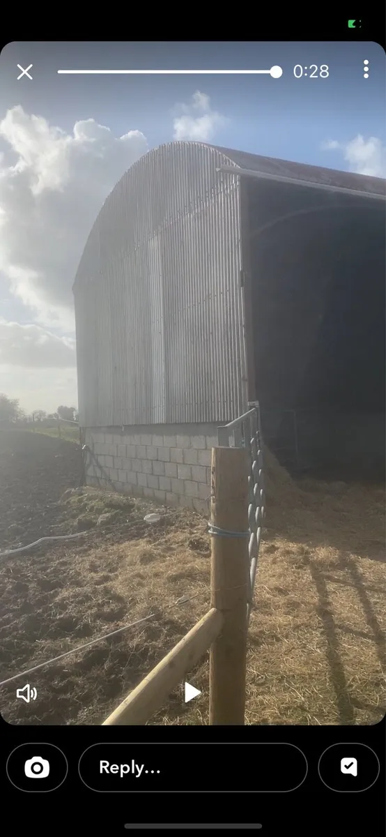 Hay shed sold pending collection - Image 1